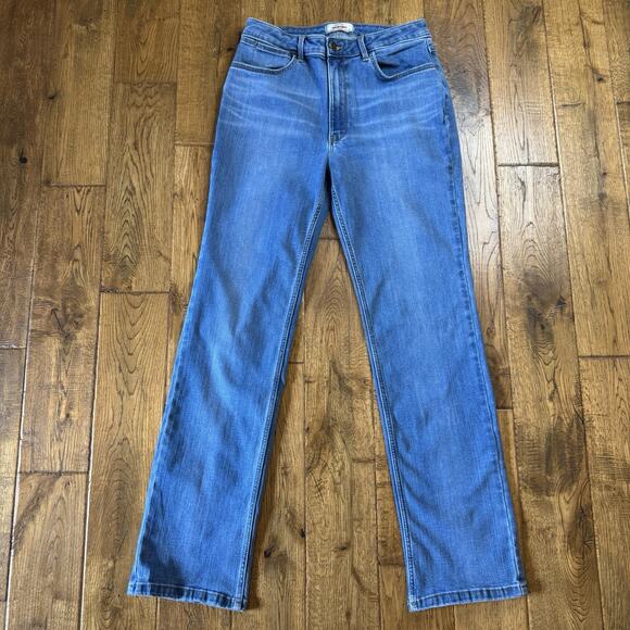 Wrangler Denim - Wrangler Women's High Rise True Straight Jean Size 10x34L Med Wash MT1STRK